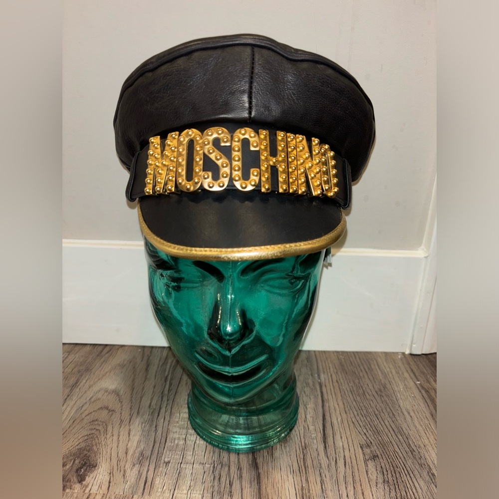 NEW W/Tags Authentic Moschino Beret